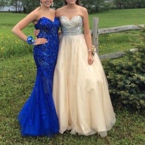 Prom dress